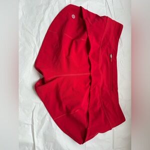 NWOT Lululemon Speed up 2.5 shorts